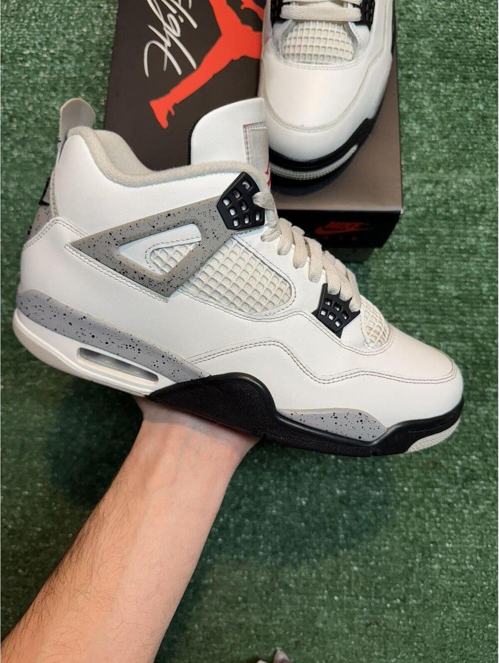 Jordan Retro 4 White Cement Size 10.5